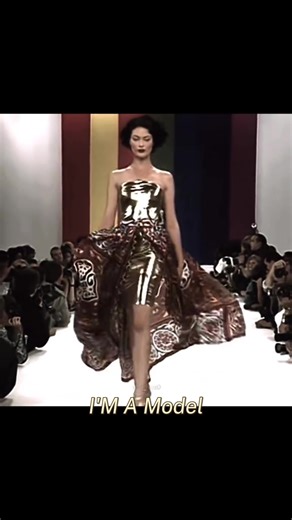 Catwalk Tips from Shalom Harlow at D.H. Academy