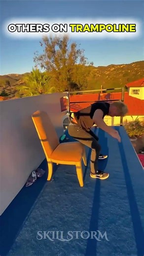 Beginner vs Pro Trampoline 🤯 Insane Mid Air Flip Control #shorts