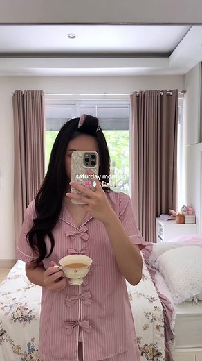 my casual morning 💋☕️ #saturdaymood