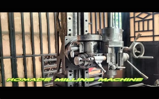 [Debby Novrinal] 自制铣床（铣削变速箱）