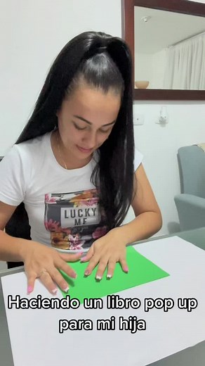 Cómo Hacer un Libro Pop Up: Tutorial Paso a Paso