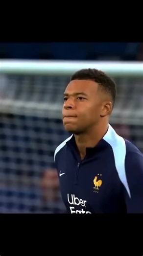 Kylian Mbappé skills: top soccer moments and tricks