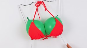 Testing cheap and expensive things! Should we pay more?