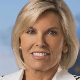 Captain Sandy Yawn | Speaking Fee | Booking Agent