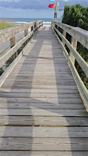 Discover Topsail Beach in the fall. It's beautiful and warm! Autumn with Topsail Festival Greater Topsail Area Chamber of Commerce | Discover Topsail