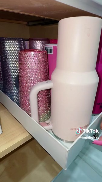 Smart Cup Organization Tips for Your Kitchen