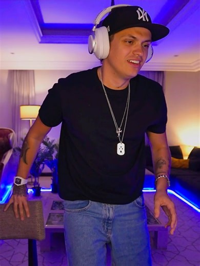 Expert Tips for Buster on Twitch Streaming