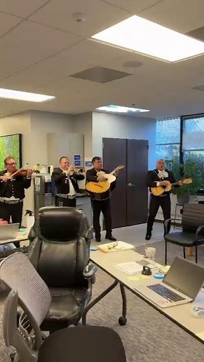 🎺 El Mariachi Loco | Mariachi Garibaldi Maryland | Música Mexicana en Vivo