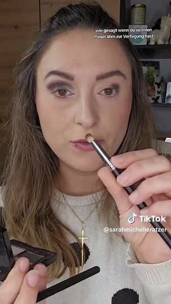Einfache Lidschatten-Techniken für Smokey Eyes