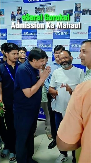 JEE Aspirants Rush for eSaral Gurukul Admission 🔥#motivation #iitbombay #jee #iit