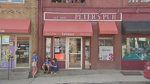 Popular Oakland bar Peter's Pub closing after 44 years