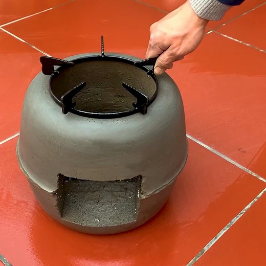 Ideas to make wood stoves from cement and plastic pots | Genius Recycle