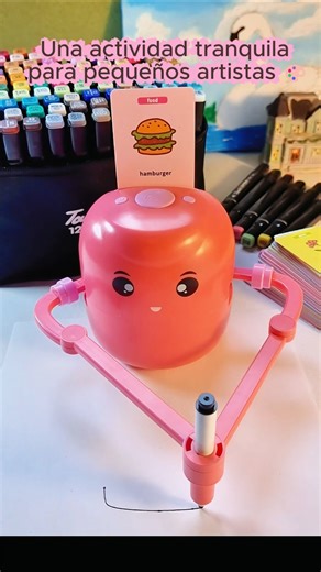 Drawing Bot puede ayudarte a ofrecerles a tus hijos una actividad creativa y agradable en casa. 🤖🌷