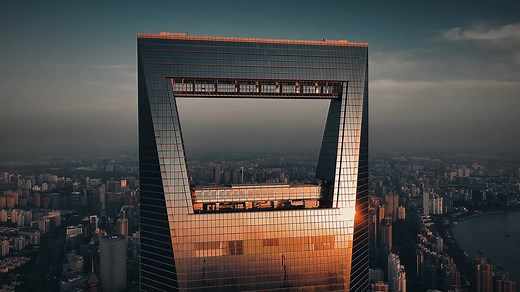 Are you looking for a fresh perspective on Shanghai? Discover the city’s breathtaking skyline from an unexpected angle that will leave you speechless! 🌆✨ Join me as we uncover hidden gems and stunning views that showcase the vibrant spirit of this incredible metropolis. 📸 ：叶适 ⁠ ⁠ ⁠⁠Show the beauty of Shanghai you captured and tag #ipshanghai to be featured.⁠ ·⁠ ·⁠ ·⁠ ·⁠ ⁠ #ipshanghai #landscape #exposure #urbanphotography #shanghai #shanghaitravel #downtown #street #urban #thebund #bund #neonl