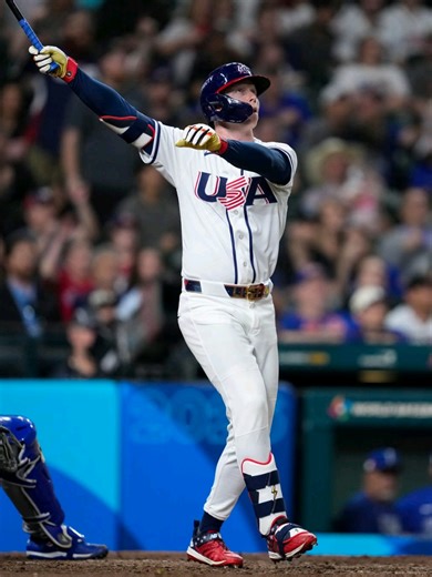 PCAmerica the only one that showed up // #pca #cubs #wbc #baseball #edit