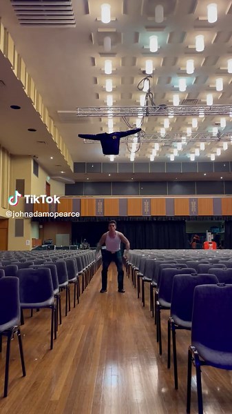 Quick Change Transition Tutorial with The Wiggles