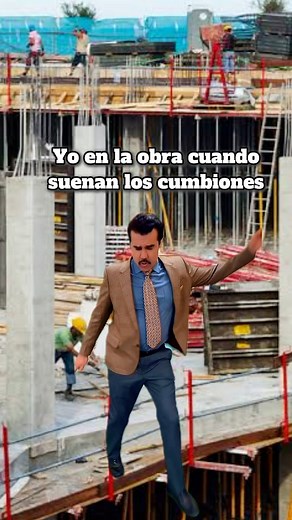 Me desconozco en la obra con esos cumbiones 🕺🏻🔥 #albañiles #baile #cumbia #humor | Grupo Mijez