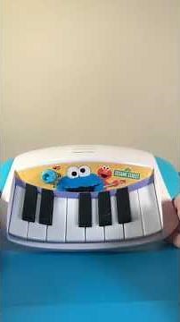Elmo let’s rock piano