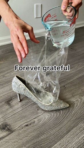 My feet forever grateful! 👀 #HacksForLife #hacksandtips #fblifestyle | Lady Hack