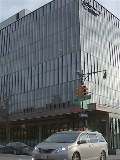 NYPD detectives say they were disrespected and treated rudely at a local hospital after going to emergency room for treatment. #nypd #hospital #ntuhospital #emergencyroom