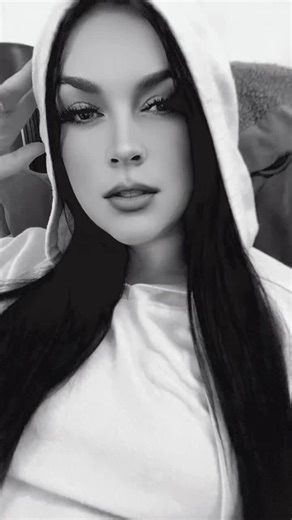 Addie Frederickson (@addiefrederickson)’s videos with original sound - Enzo