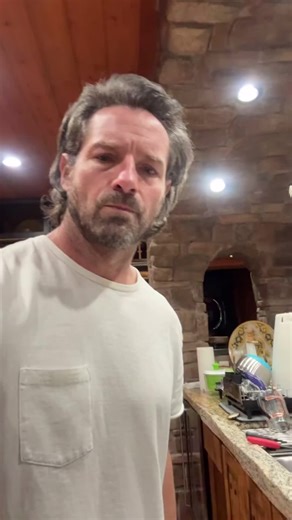 Moment like this in the kitchen #ian #bohen #stuart #everyone #kitchen #moment #this