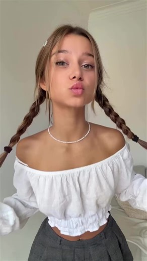 Clara Mia ⚕️ (@clarawia)’s videos with original sound - ATRIX