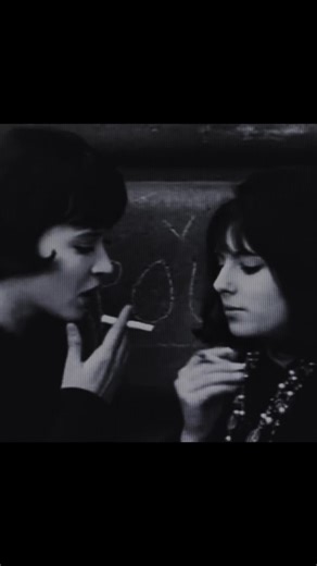 Exploring Old Film Aesthetics from the 1900s