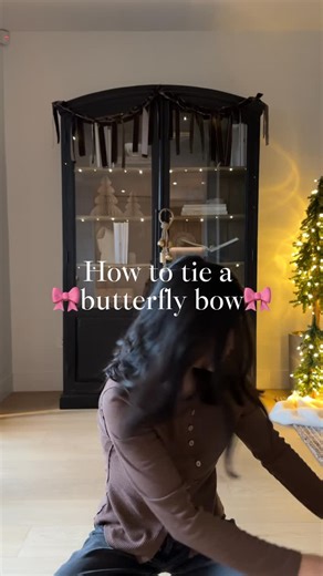 Samantha Potter | The bows I’ve been putting on my tree are sold out so I’ll be making these cutie butterfly bows until eternity. Linked the exact ribbon I... | Instagram