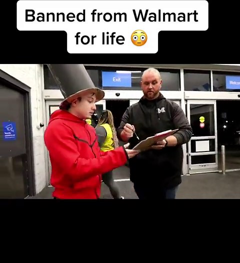 Tiktoker gets banned from all Walmarts after repeated pranks