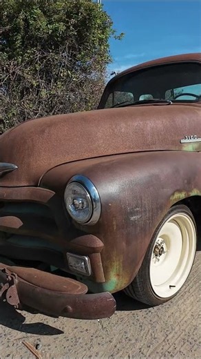 Life with Trucks | Chevy 3100 | C10 | Sunday Truck Club