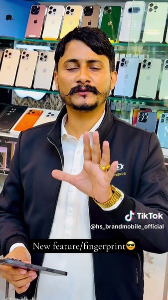 Jailbreak user Hazari lagi kis kay pas ya feature a gy 😂✌🏻✌🏻#منڈی_بہاؤالدین #The_brand_Mandibahaudin🥂