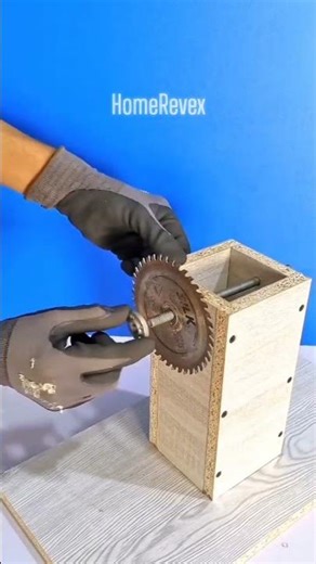 How to Make a Small Table Saw Powered by a Hand Drill (Simple & Cheap) | Woodworking Hack