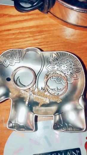 some trendy vsco tings 🍓 🤙 #everythingisahoop #vsco #trendy #gettinglost #foryoupage #foryou