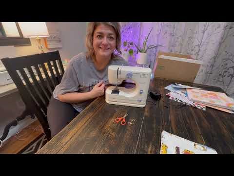 Amazon.com Stoigeld Sewing Machine for Beginners SM-725 Unboxing Review-3