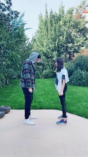 ‏#foryoupage #fyp #tictokarab #hand #handclapchallenge @tamarajumean