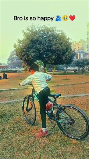 bro is so happy 🥹❤️🫂😭 #viralvideo #support #me #🥹 #shortvideo #cyclestunt #like #shorts #subscribe