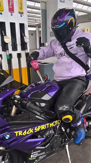 Hab gehört das ist grenzwertig...🤣🫣 #funny #bikelife #shorts