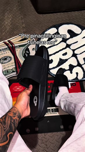 Trending Slippers for Men: Comfort and Style