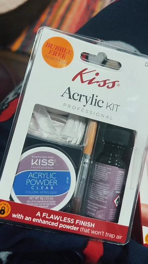 DIY Natural Nude Nails with KISS Products