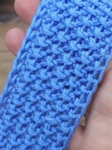 Easy and Fast Crochet Headband Tutorial for Beginners