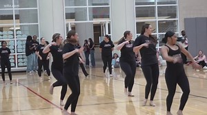 USC students dance 14 hours straight to support children’s hospital