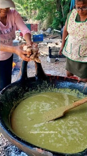 #cooking #traditional #food #rice #food #streetfood #recipes #chicken #mole #soup #recipe