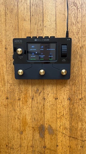 The 3 different song grid modes on the Aeros Loop Studio When looping on the Aeros, you have 3 different mode options to record in. Freeform, Quantized, and Auto-Quantize. Check out here which mode works best for your writing style! Click the link in our bio to learn more about the Aeros #LiveLooping #Musician #Pedals #Guitar #Guitarist #Pedalboard | Singular Sound