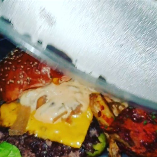 Share Good Food | Can't decide what to eat, we grabbed one of these @grubboxldn. Me and my daughter share this Classic Grubbox as one box each is too much... | Instagram