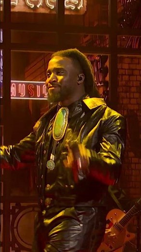 Shaboozey Performs "A Bar Song (Tipsy)" Live on SNL