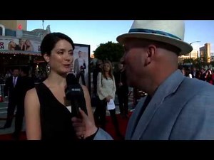 Neighbors Red Carpet Premiere Ali Cobrin, Kira Sternbach + More