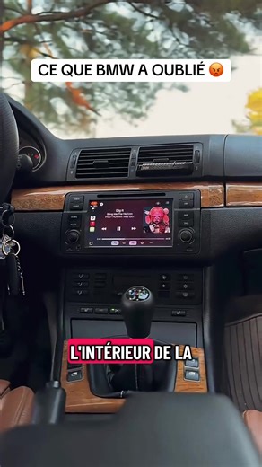 Rendre votre BMW E46 plus pratique avec des portes gobelets
