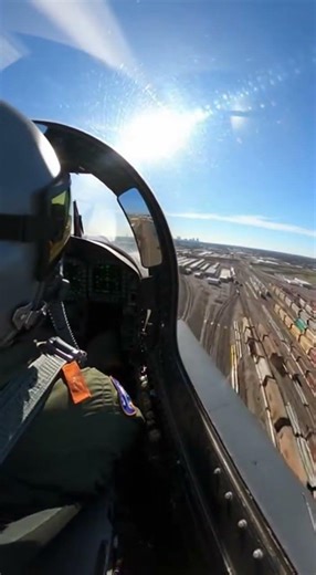 Mountain Valley Final Approach 🛬#JetLanding #MilitaryFlight #RunwayView