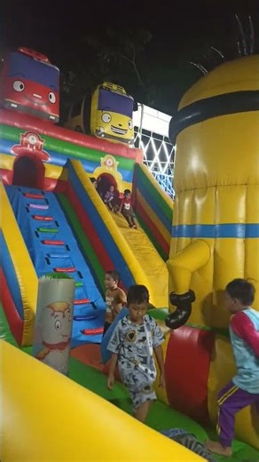 ride the palace balloon carriage, fun